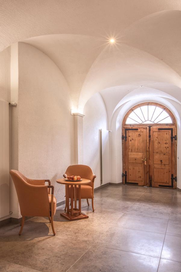 Residenz Alte Post Bonaduz Hotell Exteriör bild